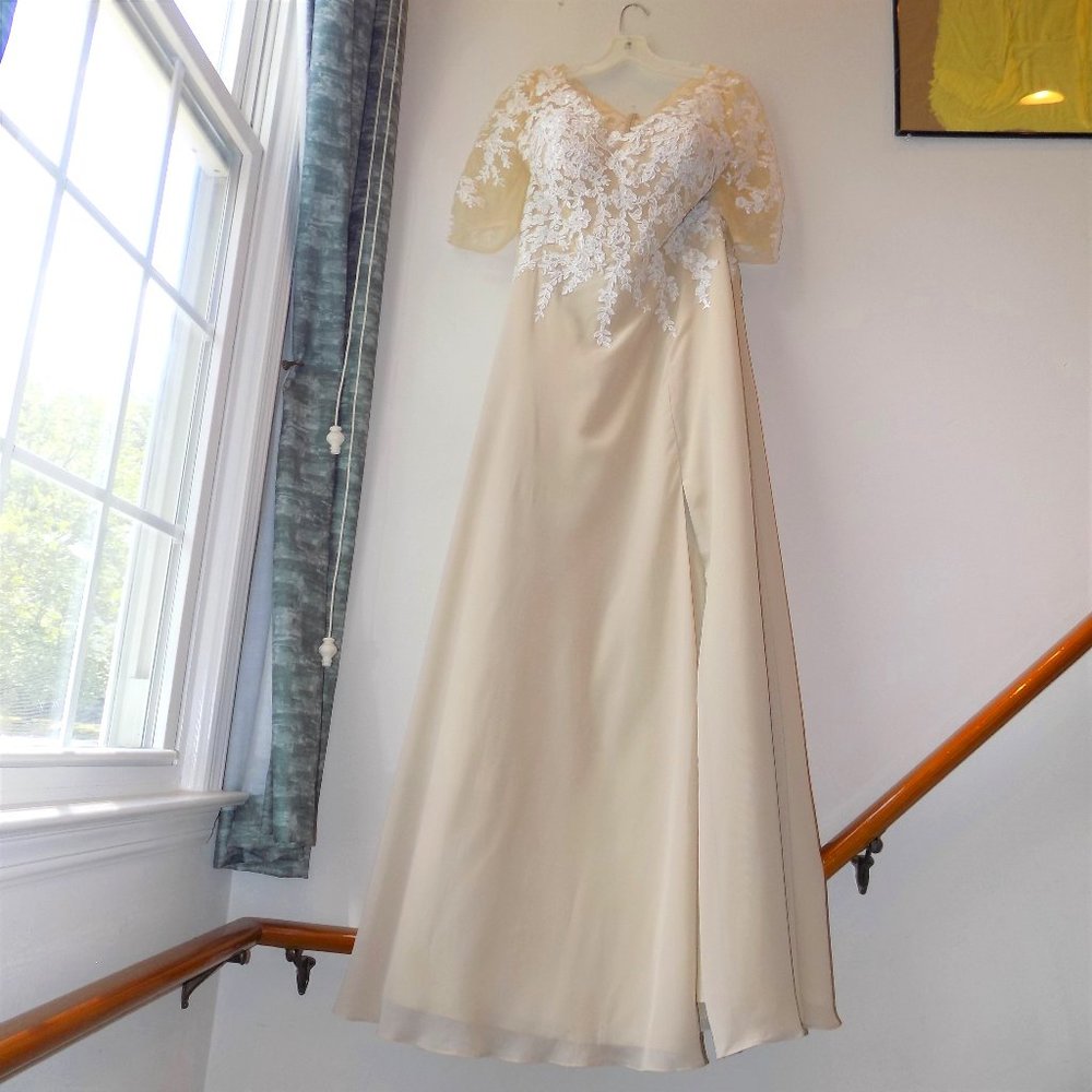 JJ'S HOUSE Champagne & Cream Lace Wedding Gown Dress Plus Size 16